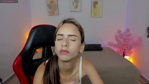 sexy_girl__777 online show from May 2026 10:06:01 PM