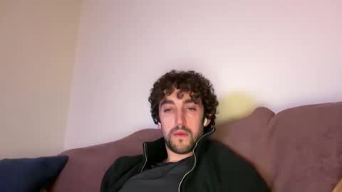 sexy_guy_8 online show from January 2025 05:16:01 AM