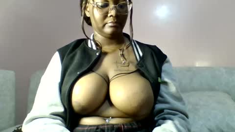 sexy_helle online show from June 2026 02:03:01 AM