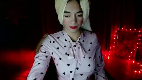 Snapshot of sexy_hot_asian1433 chatting on January 2026 12:43:02 PM jasmin online show from January 2026 12:43:02 PM