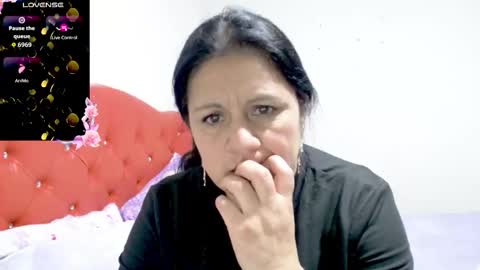 Jhoan online show from March 2026 12:27:01 PM