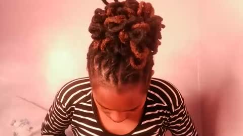 Snapshot of sexy_joyline chatting on November 2025 11:31:01 PM joy online show from November 2025 11:31:01 PM