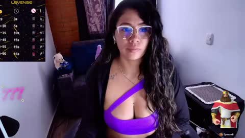 laura  online show from May 2026 08:49:02 PM