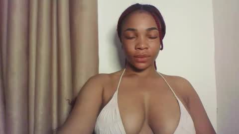 Snapshot of sexy_kitty881 chatting on December 2025 03:28:02 PM Sexy kitty881 online show from December 2025 03:28:02 PM