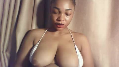 Snapshot of sexy_kitty881 chatting on March 2026 11:27:01 AM Sexy kitty881 online show from March 2026 11:27:01 AM