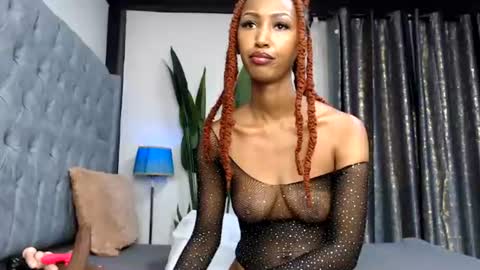larisa online show from July 2026 06:51:01 AM