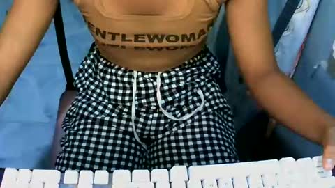 Miss. Liane online show from July 2026 09:59:02 AM