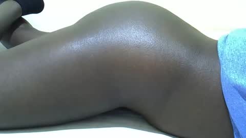 Loner online show from November 2025 03:54:01 AM