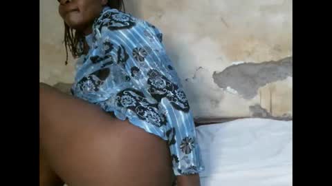 sexy_lunah online show from December 2025 06:56:02 PM