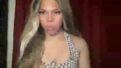 Nicole online show from June 2026 01:37:01 PM