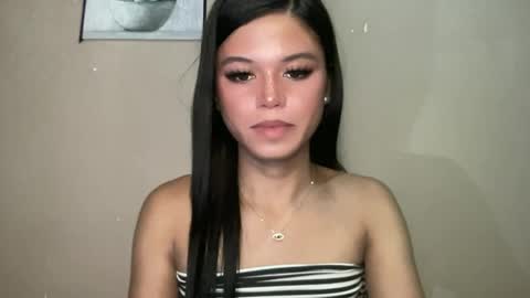Nicole online show from June 2026 12:22:01 PM