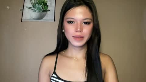 Nicole online show from June 2026 12:27:01 AM