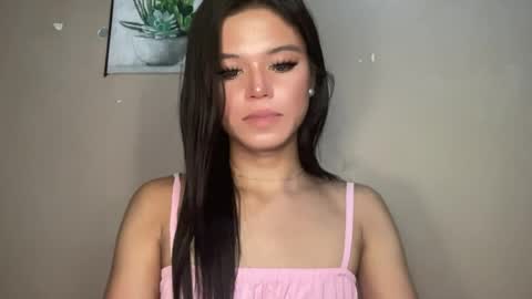 Nicole online show from June 2026 01:39:02 PM