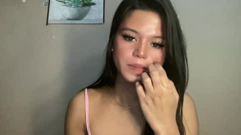 Nicole online show from June 2026 01:45:01 AM
