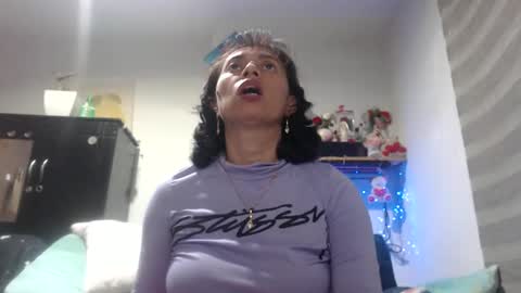 Mary online show from October 2025 12:11:02 AM