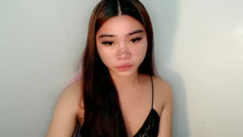 Snapshot of sexy_mikaxoxo chatting on December 2025 03:43:02 PM mika online show from December 2025 03:43:02 PM