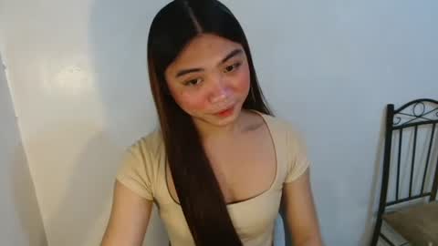 Snapshot of sexy_mikaxoxo chatting on March 2026 05:02:02 AM mika online show from March 2026 05:02:02 AM