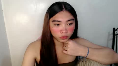 Snapshot of sexy_mikaxoxo chatting on April 2026 06:19:01 AM mika online show from April 2026 06:19:01 AM