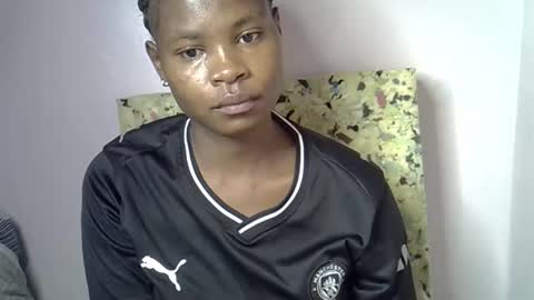 Molyne online show from February 2026 11:56:02 PM