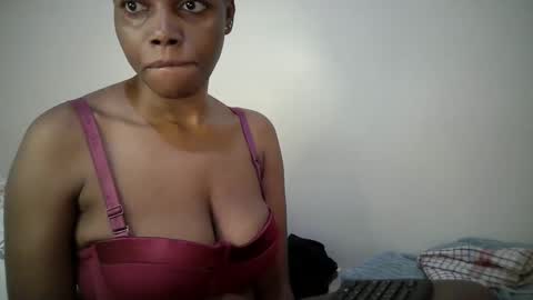 sexy_muna2 online show from May 2026 05:14:02 AM
