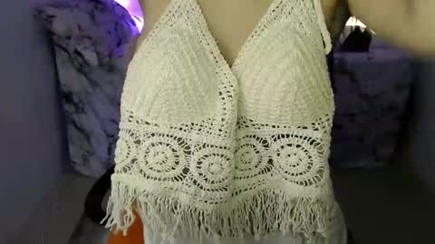 Snapshot of sexy_nam chatting on January 2025 06:46:01 PM Nam online show from January 2025 06:46:01 PM