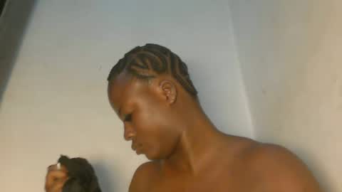 sexy_petitqueen online show from April 2026 04:10:02 AM