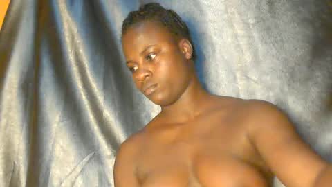 sexy_petitqueen online show from May 2026 04:29:02 AM