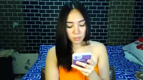 hi im queenie online show from July 2026 04:16:01 AM