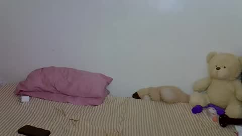 Snapshot of sexy_shava chatting on February 2026 06:39:02 AM sexy_shava online show from February 2026 06:39:02 AM