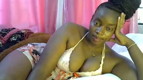laura online show from March 2026 09:05:01 AM