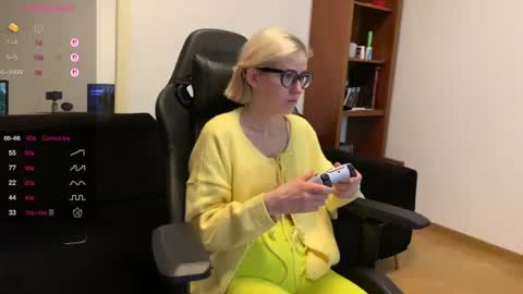 Sexy-Sweets online show from October 2025 10:07:02 PM