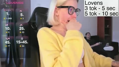 Sexy-Sweets online show from November 2025 09:42:02 AM