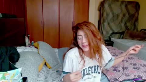 Snapshot of sexyaliceskay chatting on March 2026 02:52:01 PM Alice Skay online show from March 2026 02:52:01 PM