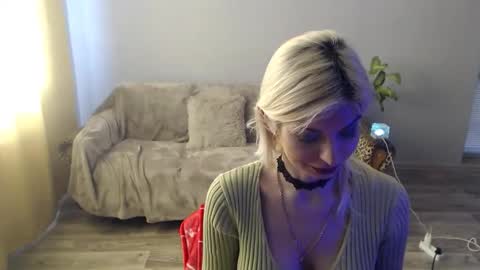 Snapshot of sexybeatriice chatting on March 2026 07:36:01 AM sexybeatriice online show from March 2026 07:36:01 AM