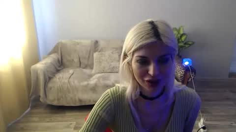 Snapshot of sexybeatriice chatting on April 2026 06:31:01 AM sexybeatriice online show from April 2026 06:31:01 AM