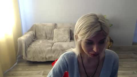 Snapshot of sexybeatriice chatting on April 2026 06:27:01 AM sexybeatriice online show from April 2026 06:27:01 AM