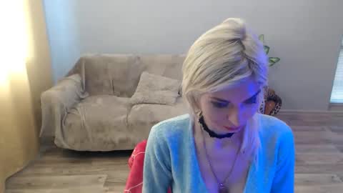 Snapshot of sexybeatriice chatting on April 2026 07:39:01 AM sexybeatriice online show from April 2026 07:39:01 AM