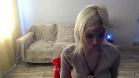 Snapshot of sexybeatriice chatting on May 2026 06:19:01 AM sexybeatriice online show from May 2026 06:19:01 AM