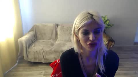 Snapshot of sexybeatriice chatting on May 2026 06:32:03 AM sexybeatriice online show from May 2026 06:32:03 AM