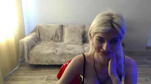 sexybeatriice online show from June 2026 06:27:02 AM