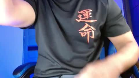 Snapshot of sexyboy_bigclit chatting on April 2026 07:00:01 AM Iker online show from April 2026 07:00:01 AM