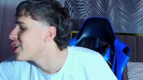 owen sky online show from September 2025 11:43:01 AM