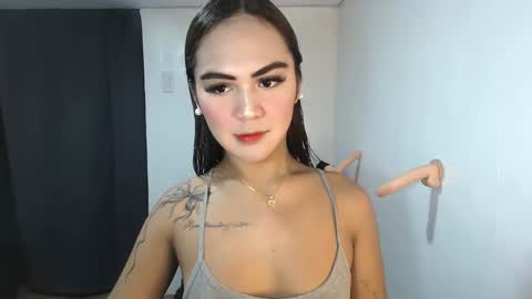 pretty Cheska online show from May 2026 12:02:01 PM