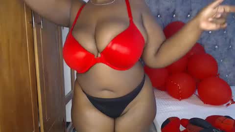 Snapshot of sexychocco_ chatting on February 2025 10:03:02 PM sexychocco online show from February 2025 10:03:02 PM