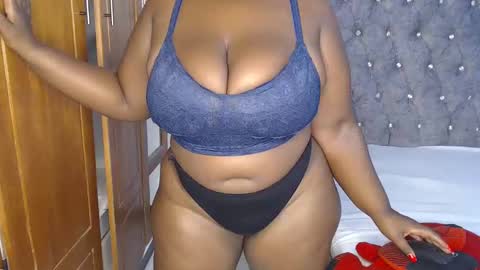 Snapshot of sexychocco_ chatting on February 2025 11:09:02 AM sexychocco online show from February 2025 11:09:02 AM