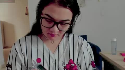 sexychubbyanna online show from July 2026 05:29:02 PM