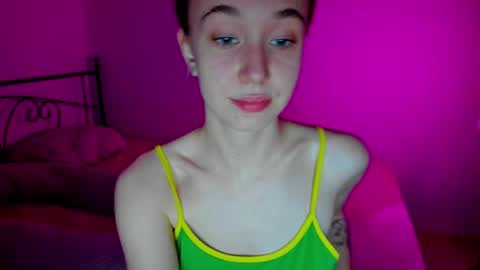 Sophia online show from January 2025 10:17:01 AM