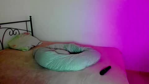 Sophia online show from January 2025 10:05:02 AM