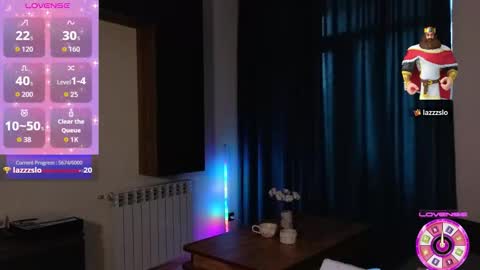 Sophia online show from November 2025 07:44:01 AM