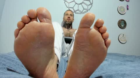 Antonioylola online show from December 2024 11:21:01 AM